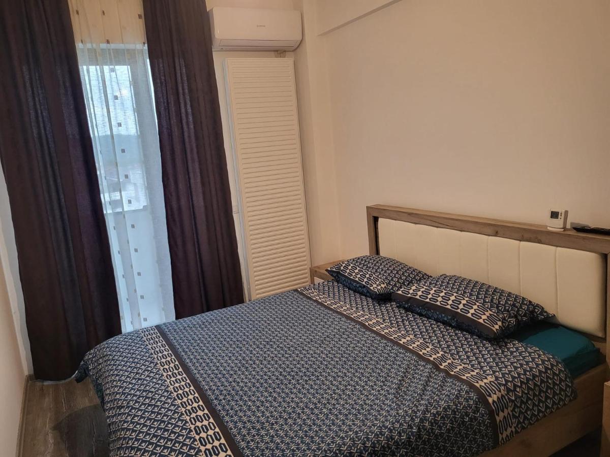 Apartament Dem Radulescu Apartment Râmnicu Vâlcea Екстериор снимка